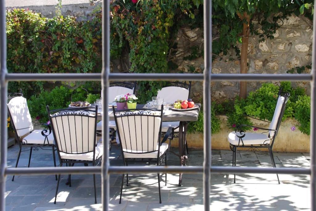 Villa 1853, Spetses Ground Floor Buitenkant foto